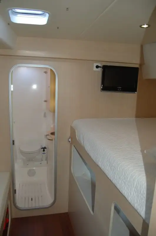 Cabin B06 (RM)