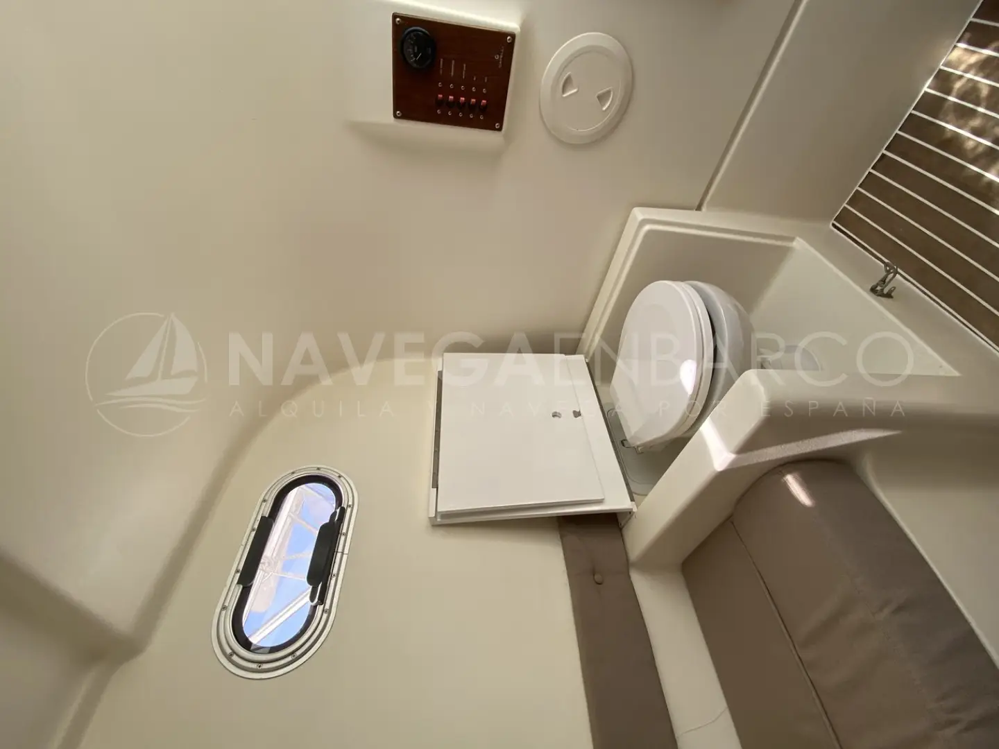 SES SALINES Capelli 900 