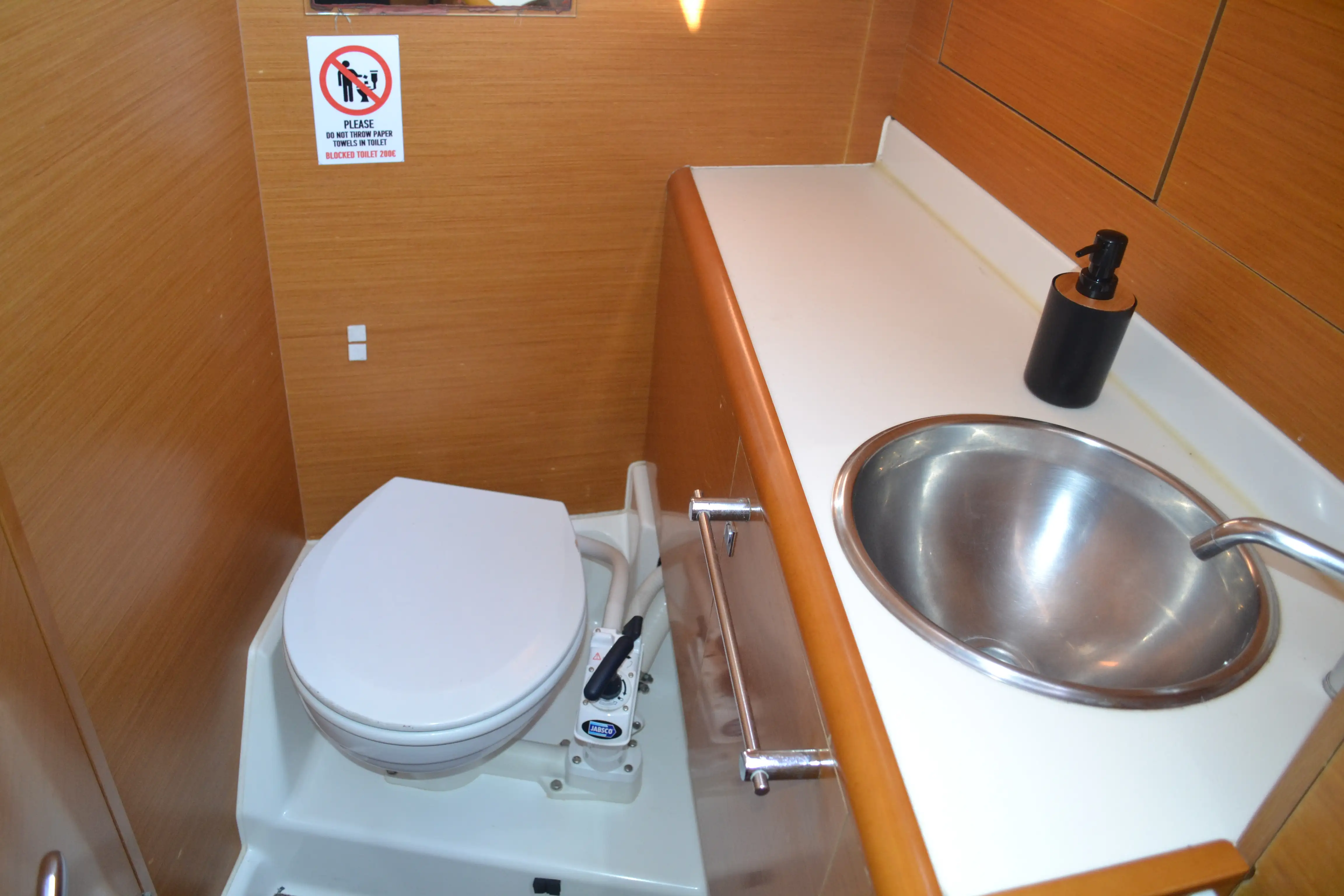 Triada / bow-thruster, solar panels, electric WC
